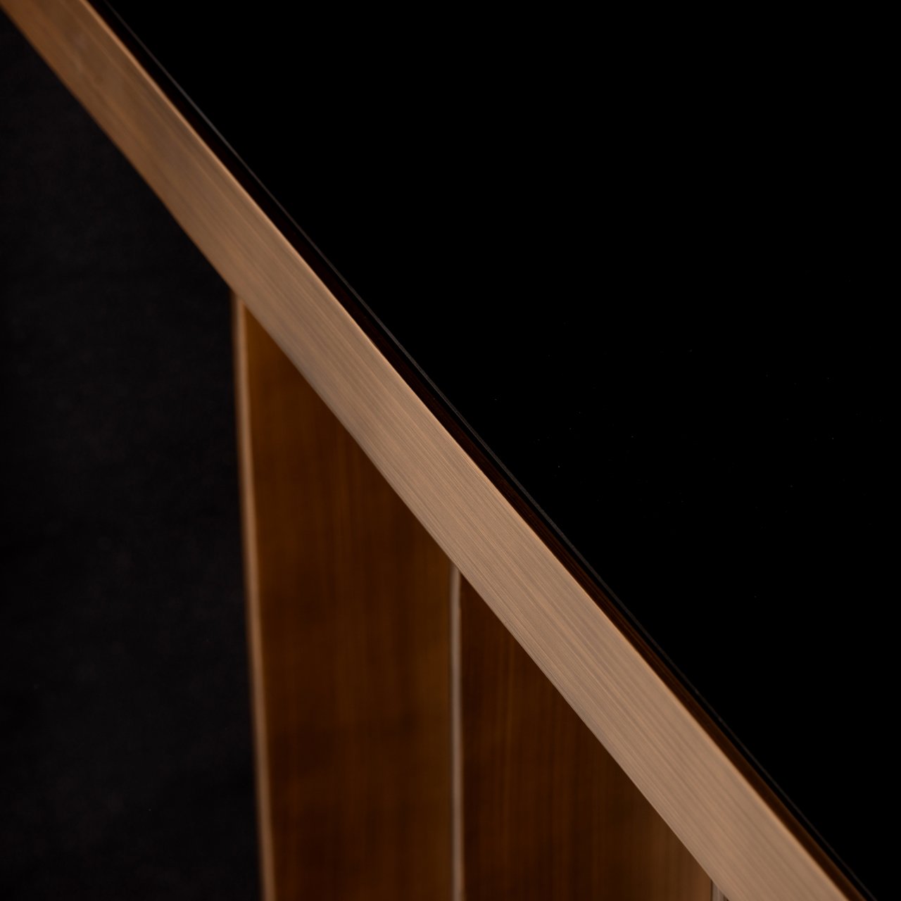 Konsole Locarno brushed gold Konsole Locarno brushed gold