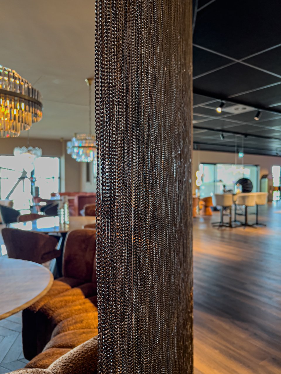 Dekoratives Objekt Curtain gold chain