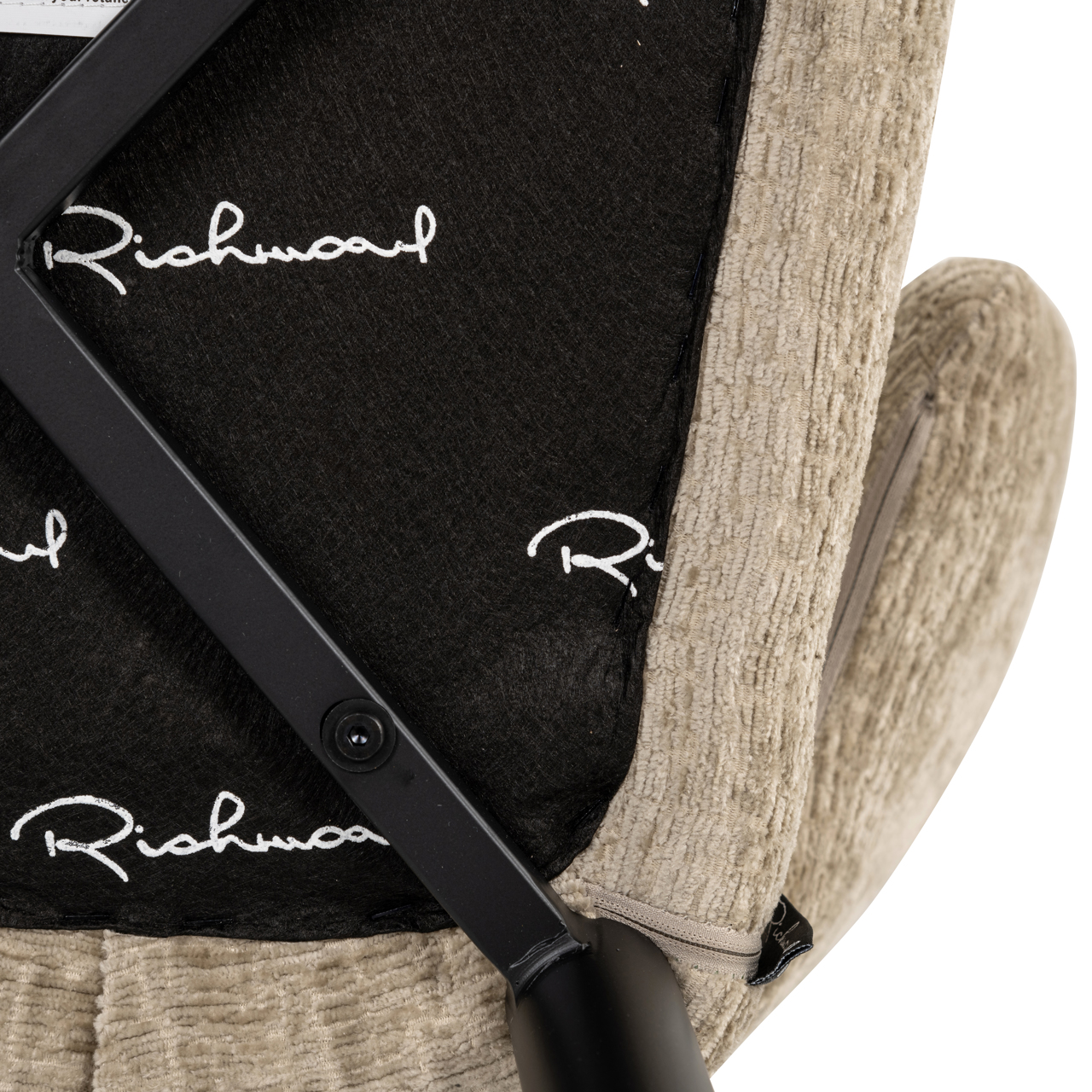 Barhocker Taylor desert fusion fire retardant