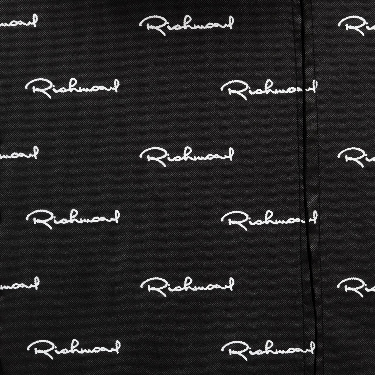 Bank Holly lovely cream