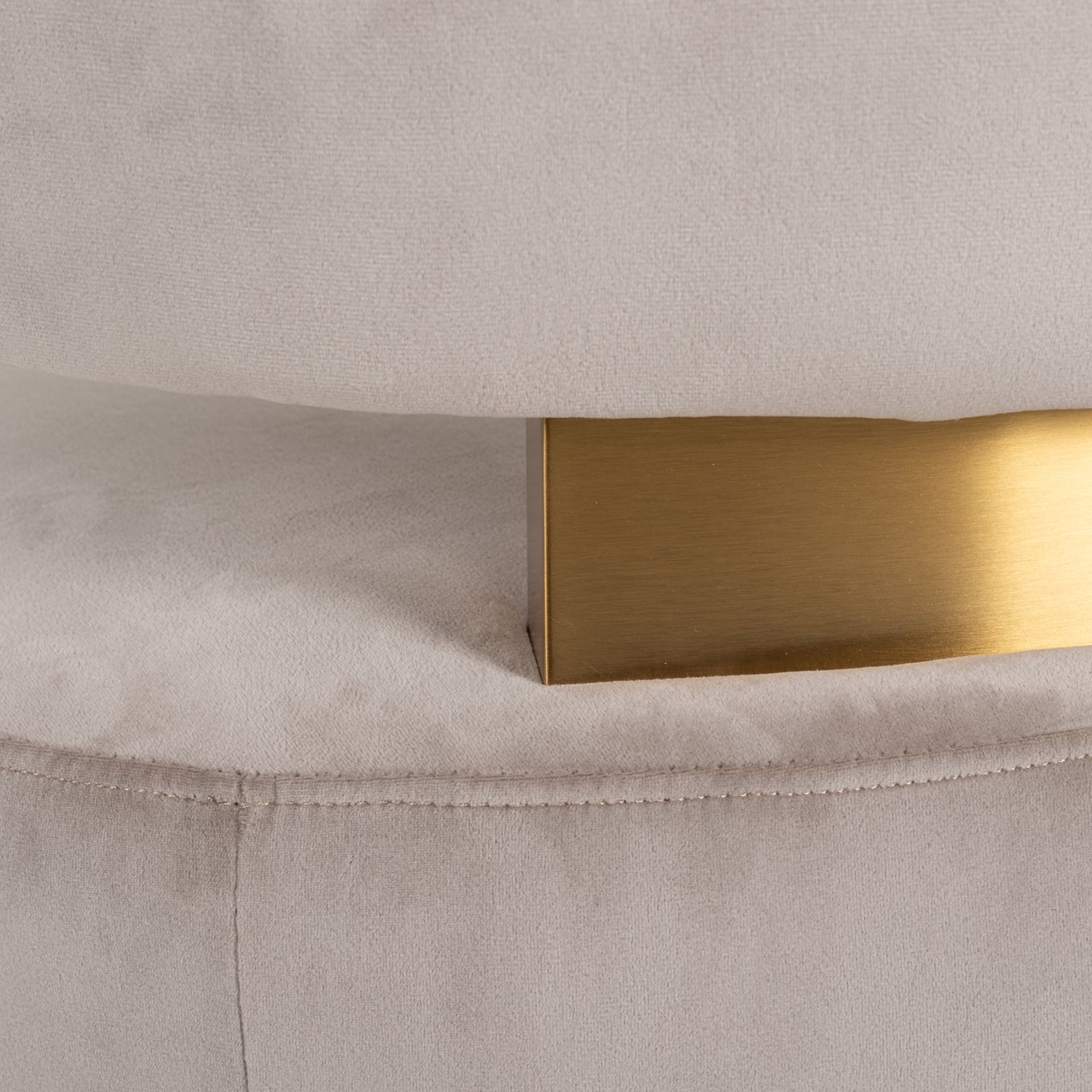 Lounge Stuhl Maxime khaki velvet swivel