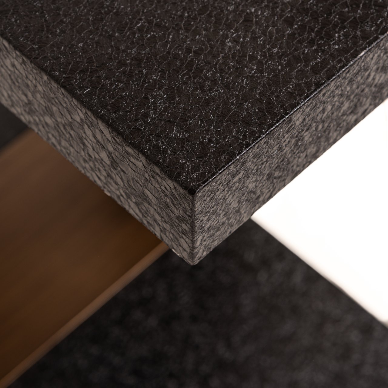 Konsole Alexander Jones black/gold (Bazel)