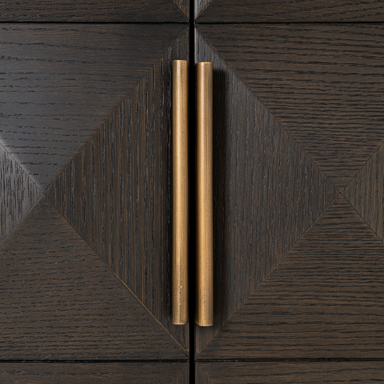 Sideboard Claremont brown  4-doors 2-shelves