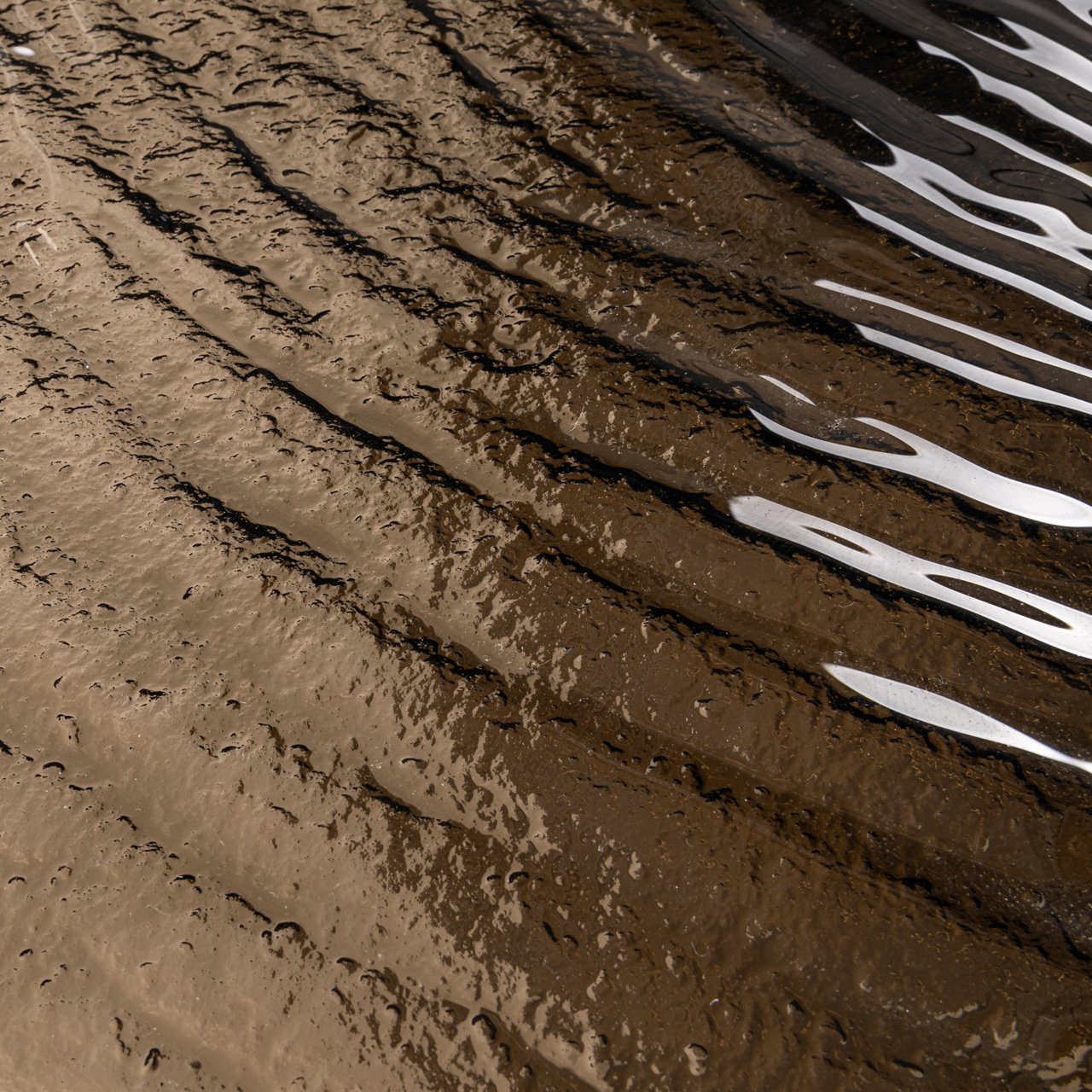 Esstisch Glastonburry gold antique 135Ø