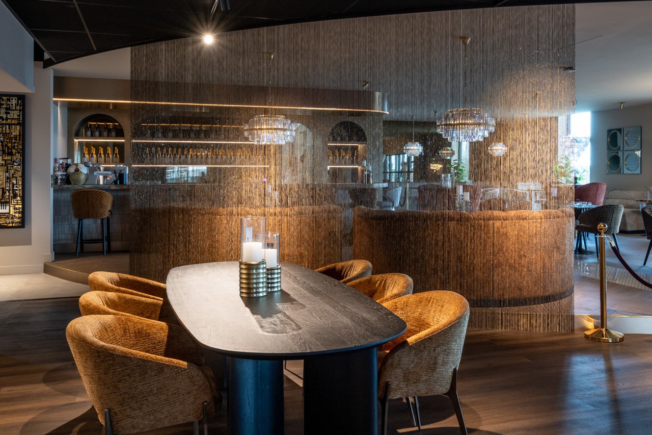 Dekoratives Objekt Curtain gold chain